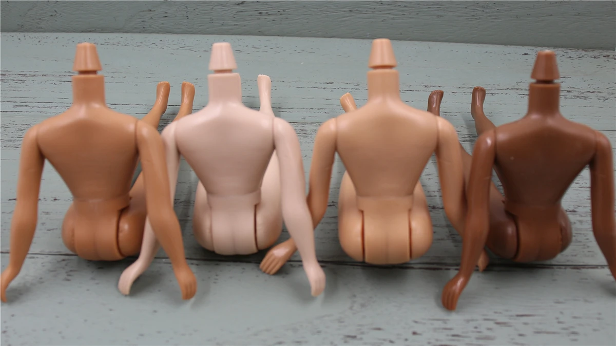 Neo Blythe Takara Bendable Doll Body 2