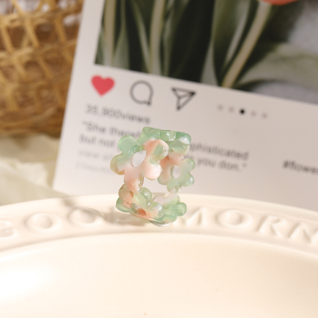 Fashion Acetic Acid Flower Rings for Women Lady Personality Leopard Acrylic Opening Adjustable Rings Finger Jewelry Gift