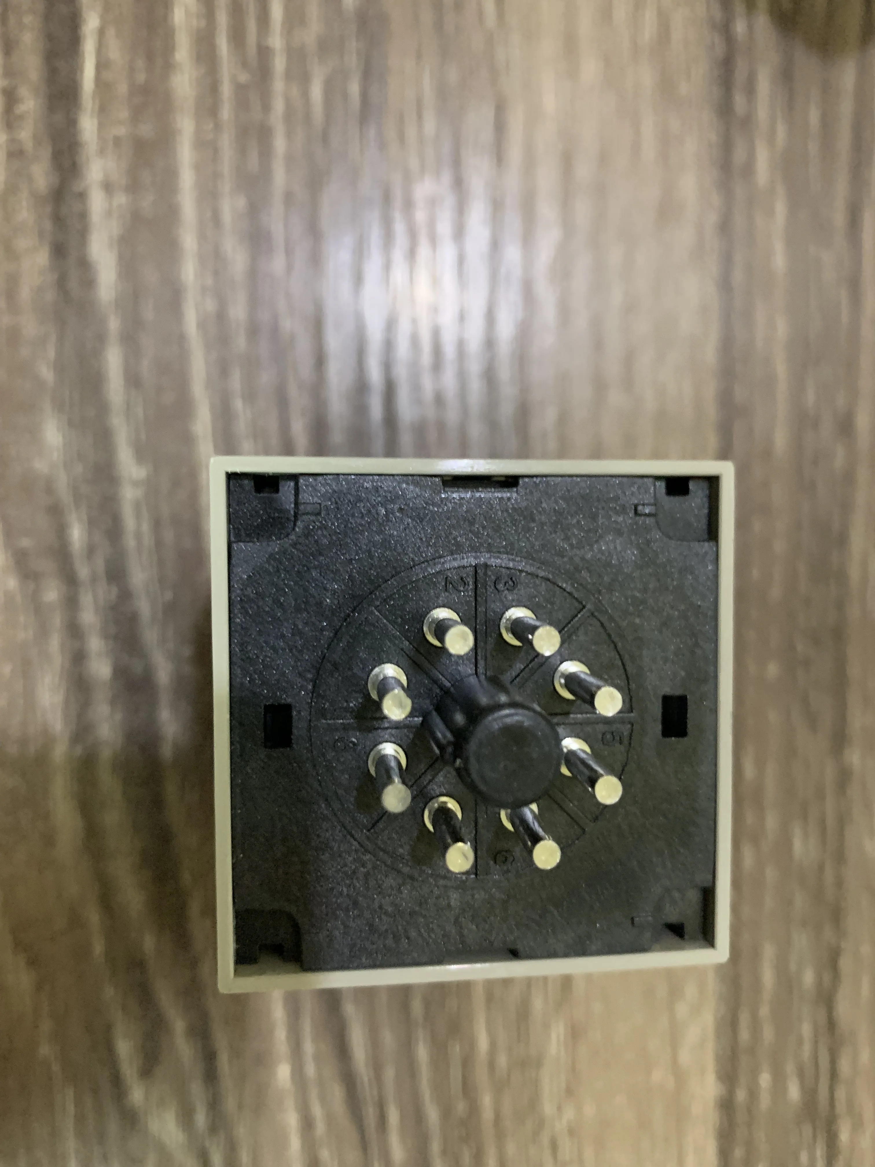 relay omron 02