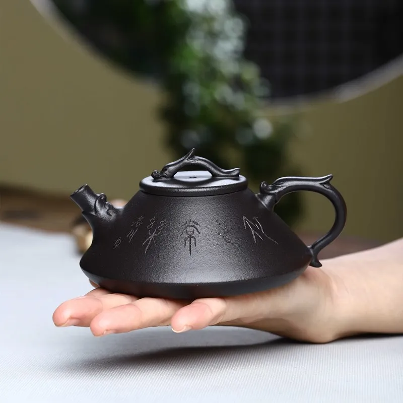 Yixing Zisha teapot original mine black mud hand carved sculpture