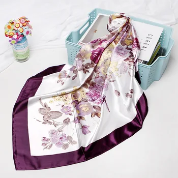 

90X90cm Simulation Silk Fashion Classic Scarf Female Sunscreen Floral Printed Square Silk Scarf Foulard Bandana Women Spring