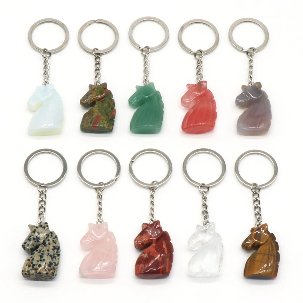 

Natural Semi Precious Stone Horse Head Shaped Crystal Agate Pendant Keychain Backpack Wallet Keychain Decoration Exquisite Gift
