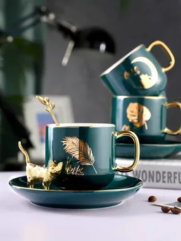 

Light Luxury Green Ceramic Coffee Mug Cup Saucer With Spoon Gold Plating 3D Animal Pattern Flower Tea Juice Cup Drinkware