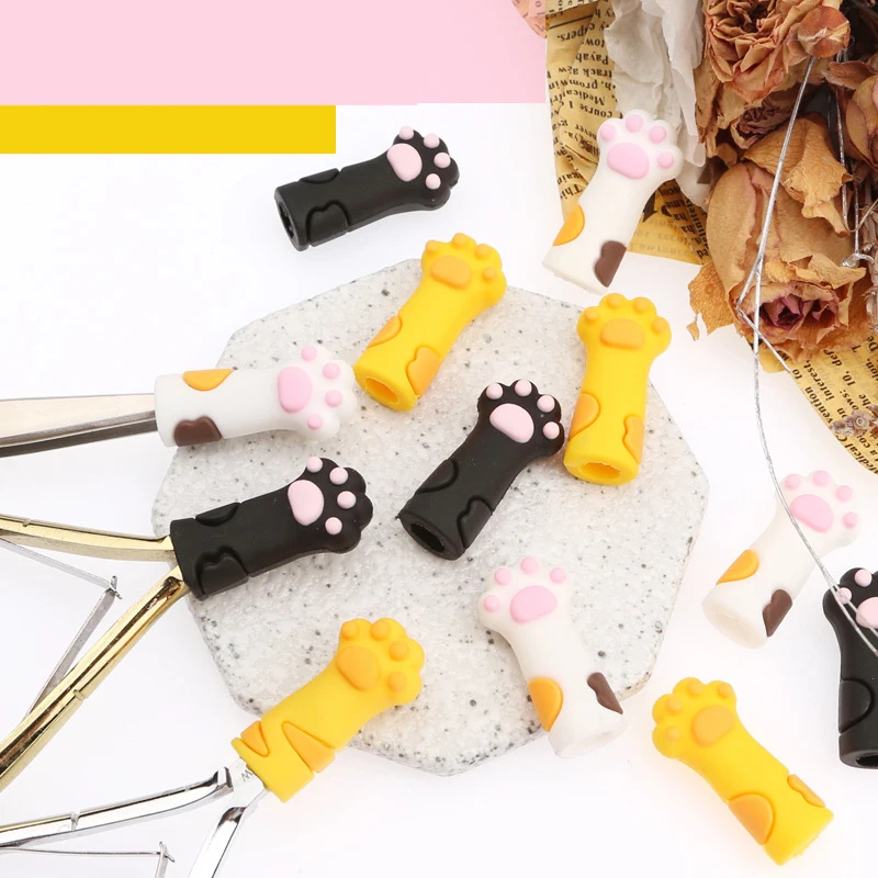 

Silicone Nipper Cover Protective Sleeve for Nail Cuticle Scissors Manicure Pedicure Tools Cut Dead Skin Tweezers Cap
