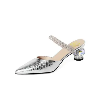 

pointed Toe Slippers strange Heel Women Bling Diamond Slides Shoes Summer Outdoor Beach Shoes Slipper Flip Flop