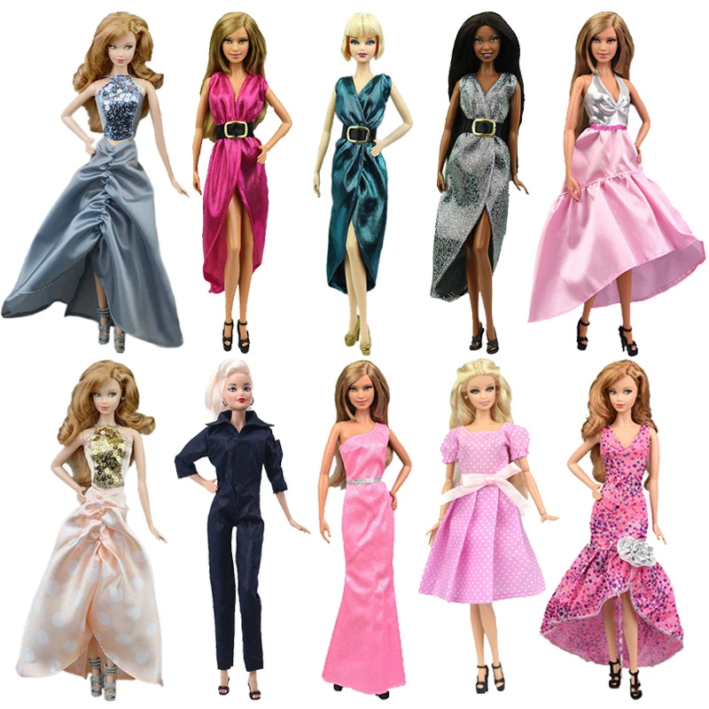 barbies fashion