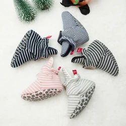 KIDSUN – chaussettes pour bébé, chaussures à rayures en coton pour nouveau né, confortables et souples pour les premiers pas des tout petits, garçon et fille, nouvelle collection 2021 