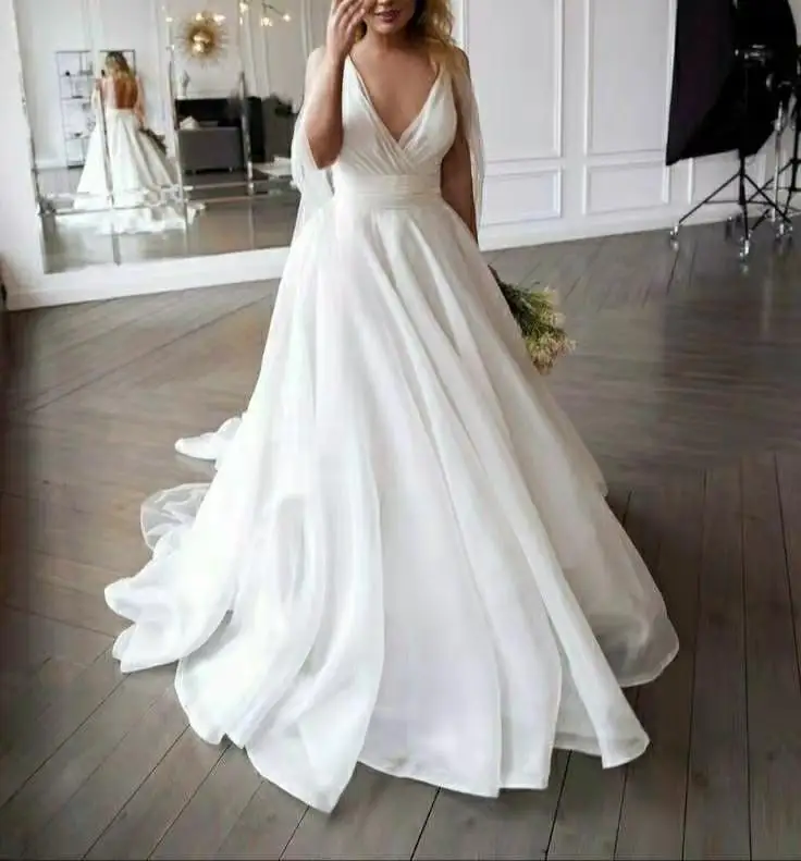 

Sexy Double V-Neck A-Line Long Tulle Wedding Dresses with Slit Floor Length Pleated Abendkleider Maxi Bridal Gowns for Women