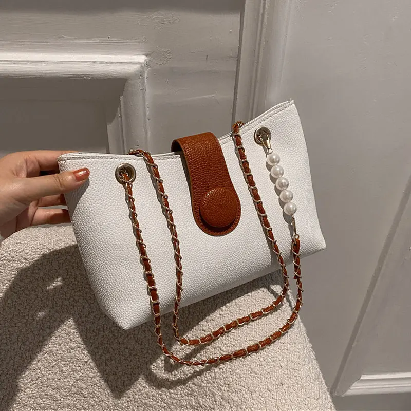 

Сумка кросс-боди Женская из экокожи, саквояж на плечо с квадратной цепочкой, маленькая сумочка для телефона