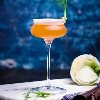 

2020 new cocktail glass glass crystal glass goblet Japanese martini glass champagne glass wine glasses