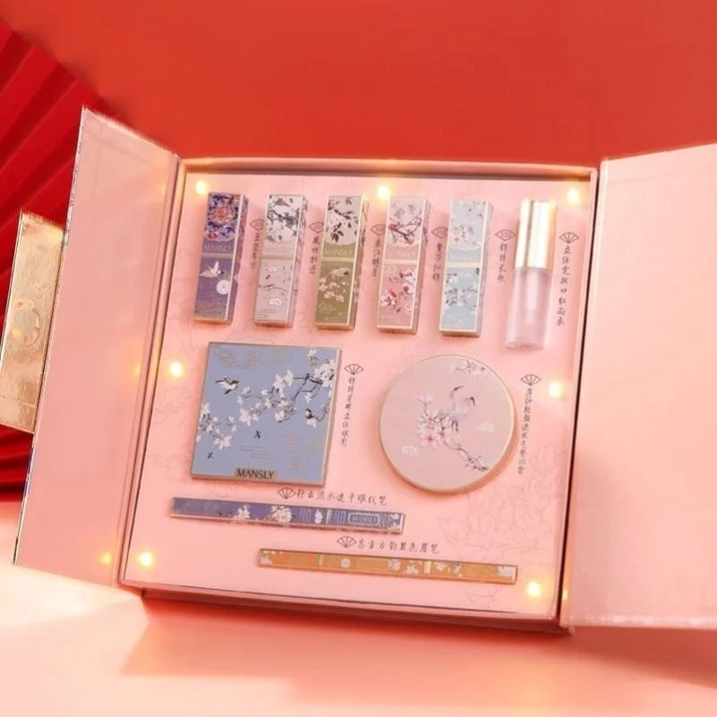 

TT New High-End Exquisite Repair Long-Lasting Makeup Gift Set Lip Lacquer Highlight Flower Know Little Angel Gift Box