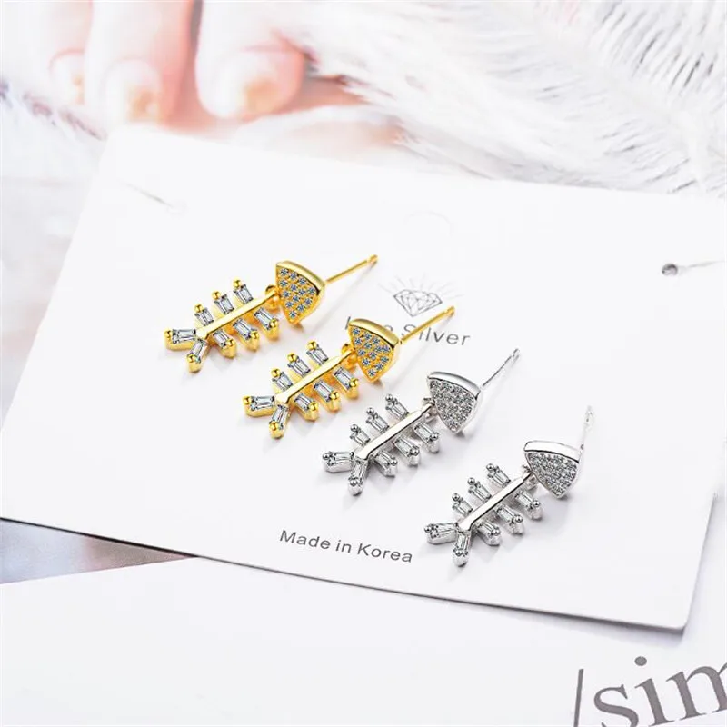 

New Creative Fashion Cute Two Colors Cat Fish Bone 925 Sterling Silver Jewelry Temperament Sweet Crystal Stud Earrings SE664