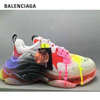 

Balenciaga Triple S Sneaker Shoes Women Thick Bottom Graffiti Shoes Colour Mixture Flat Outdoors Casual Platform Men Shoes