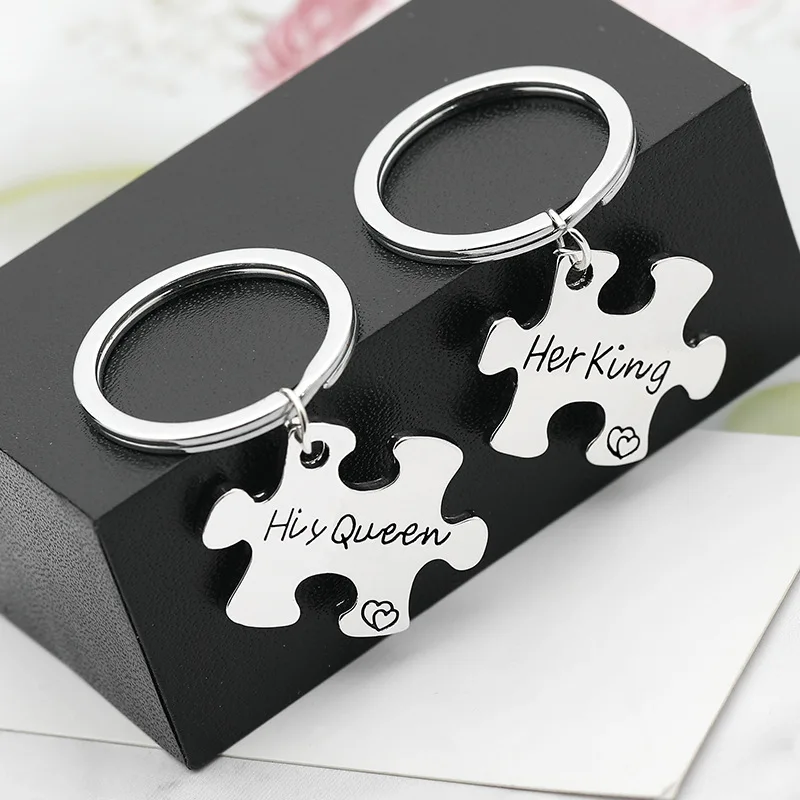 

Europe And America New Style Geometry Jigsaw Puzzle Joint Lettering KING Queen Couples Keychain