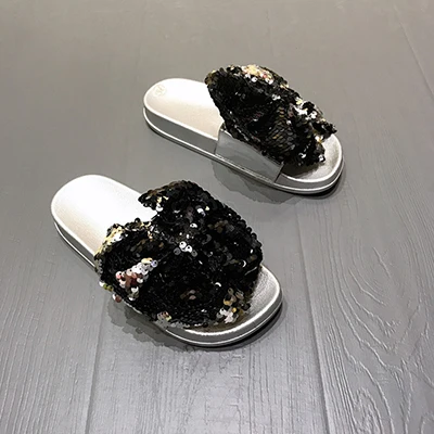 Silver Fits smaller Шлепанцы с блестками; женская летняя обувь; цвет золотой, серебряный; женская обувь на плоской подошве с бантом; Новинка года; модные наружные горки из лакированной кожи - Цвет: Silver Fits smaller