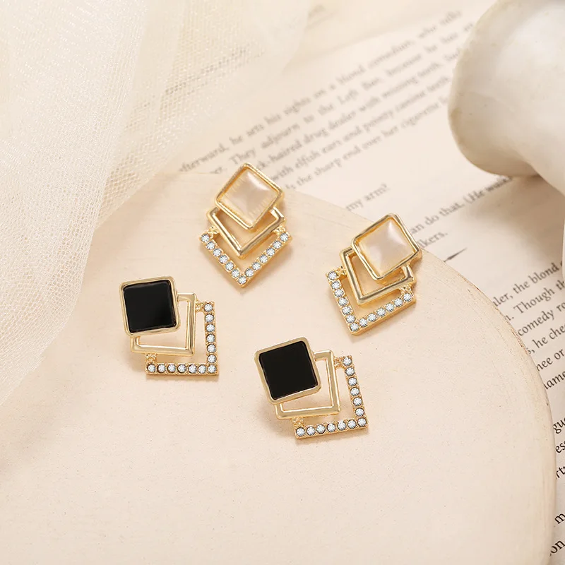Silver Needle Korea Simple Retro Cold Wind Opal Earrings Temperament Geometric Online Celebrity Personality | Украшения и
