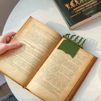 

1Pc Creative Origin of Species Bookmark 3D Silicone Reading Bookmarks Book Holder Gift For Children