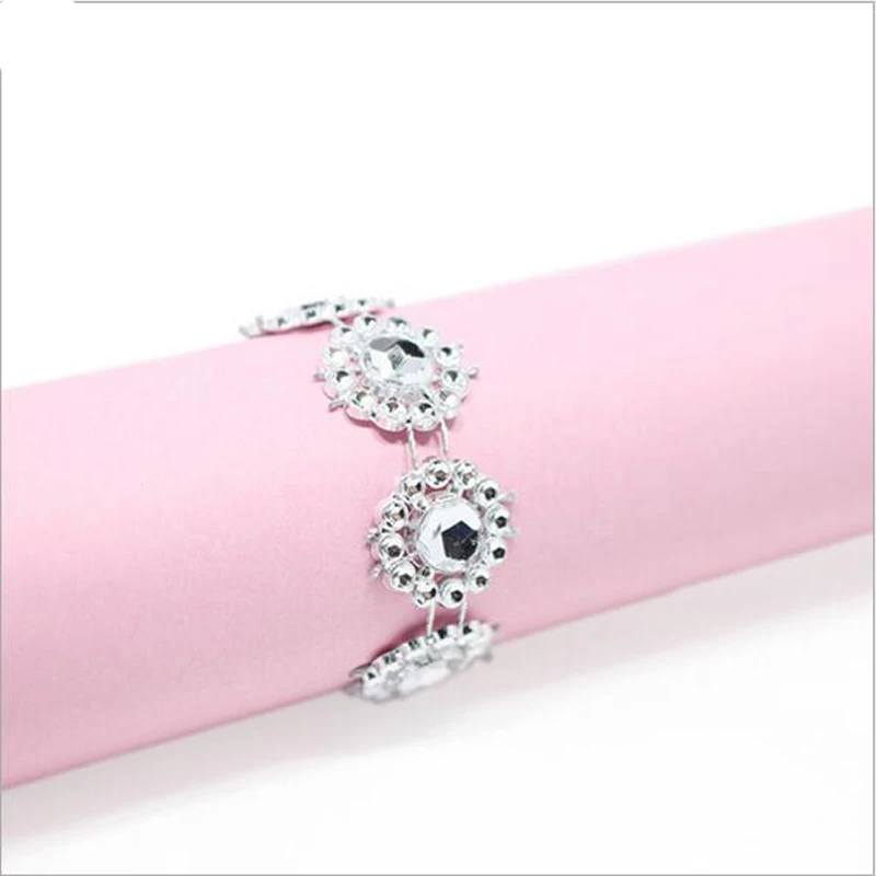 10 Pcs\lot European Style Handmade Plastic Sunflower Rhinestone Wrap Napkin Ring Napkin Buckle For Home Hotel Wedding Supplies