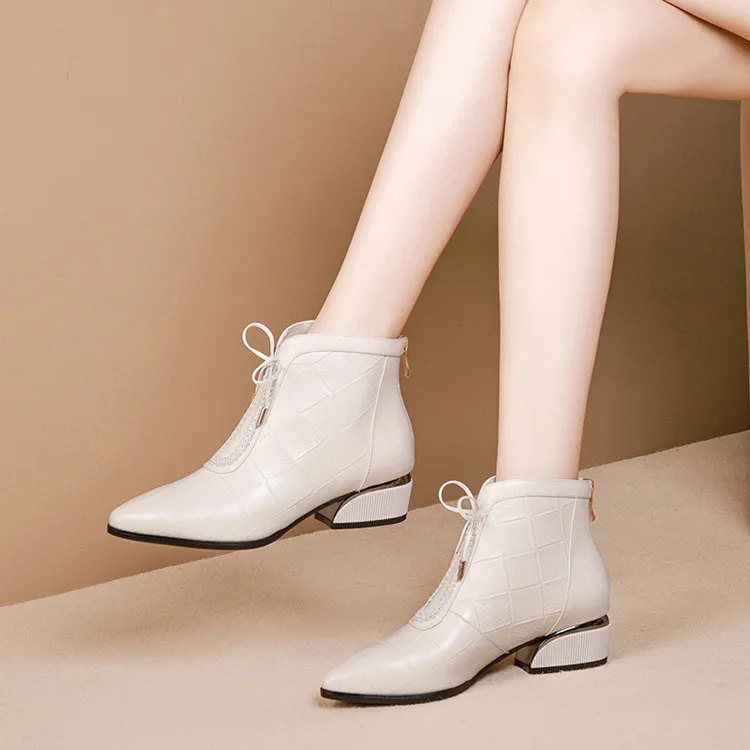 

MLJUESE 2020 women ankle boots cow leather pointed toe checkered winter short plush low heels women boots size 34-42 party dress