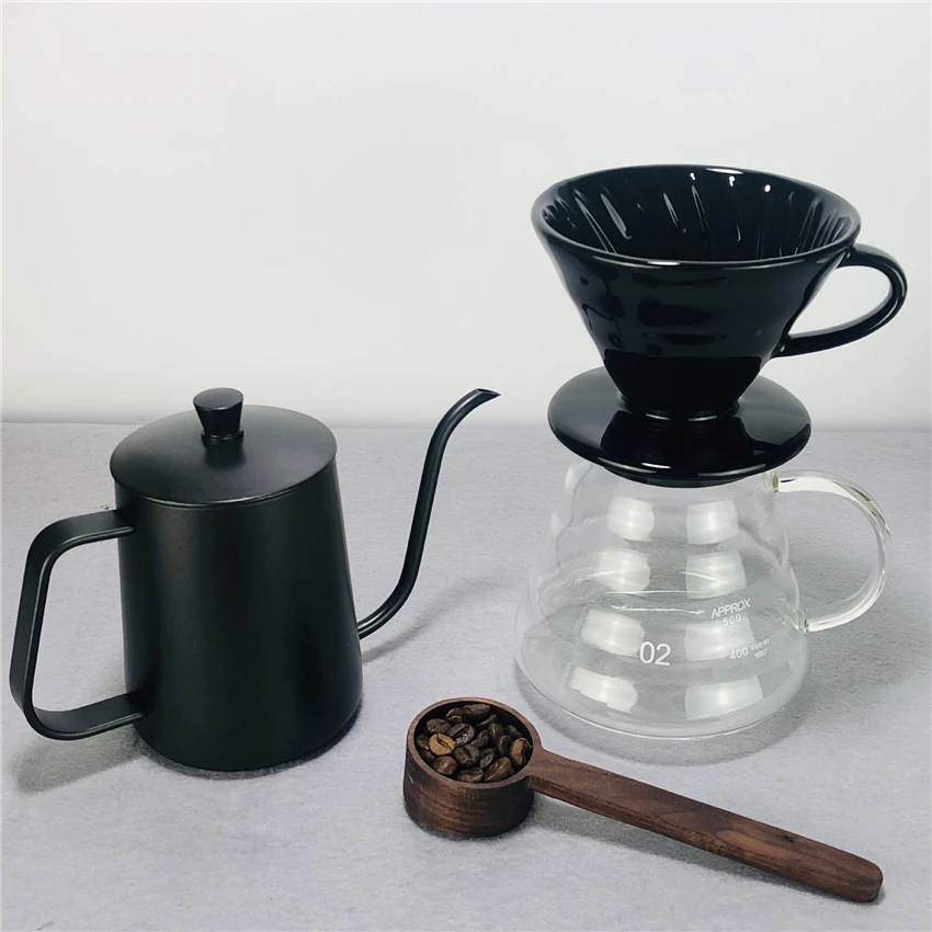 13688097677_1087653586