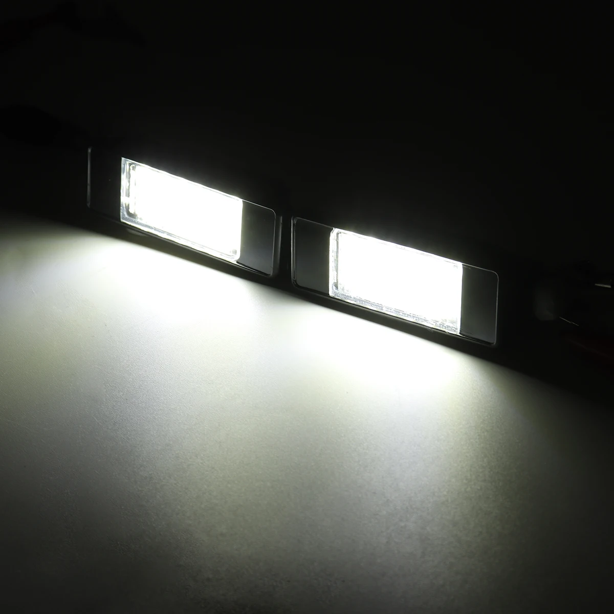 2pcs Car LED License Plate Light White For Peugeot 207 308 for Citroen Berlingo C2 C3 Pluriel Baujahr C4 C5 C6 2pcs Car LED License Plate Light White For Peugeot 207 308 for Citroen Berlingo C2 C3 Pluriel Baujahr C4 C5 C6