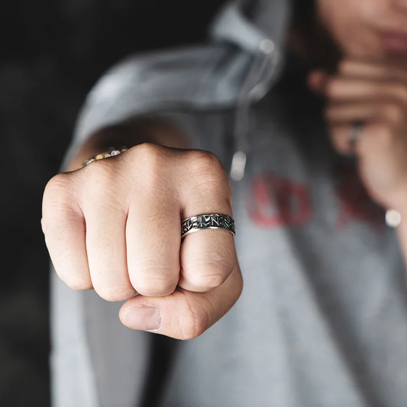 Vintage Viking Finger Ring Ethnic Totem Rune Men Geometric Shaped Titanium Steel Fashion Locomotive Jewelry Gifts