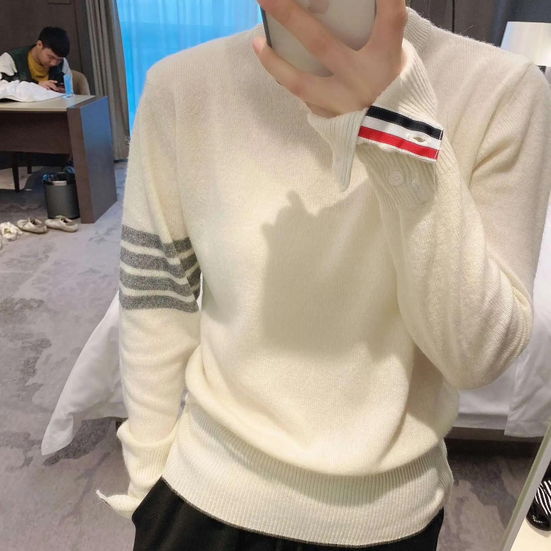 

2021 autumn and winter new TB thom pullover sweater, female round neck base wool knit sweater, outer wear couple