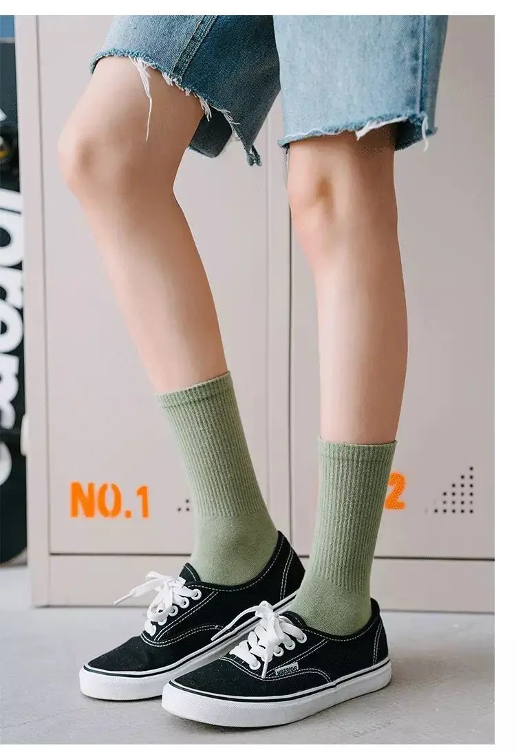 5 Pairs/set Women Socks Soft Fashion Autumn Winter Travel Mid-calf Length Mixed Color Outdoor Sports Striped Daily Elastic Warm crew socks women