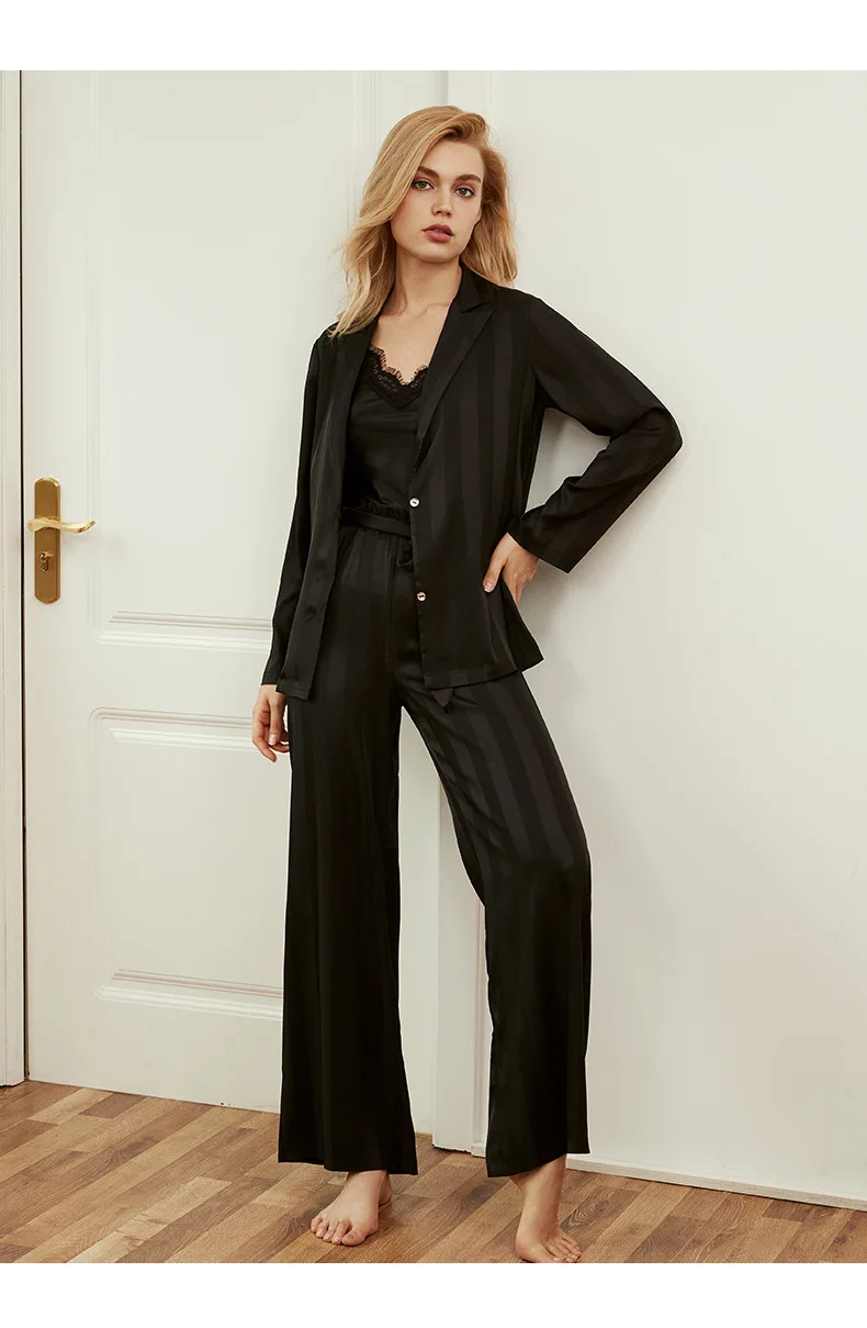 21017393999_1560037519