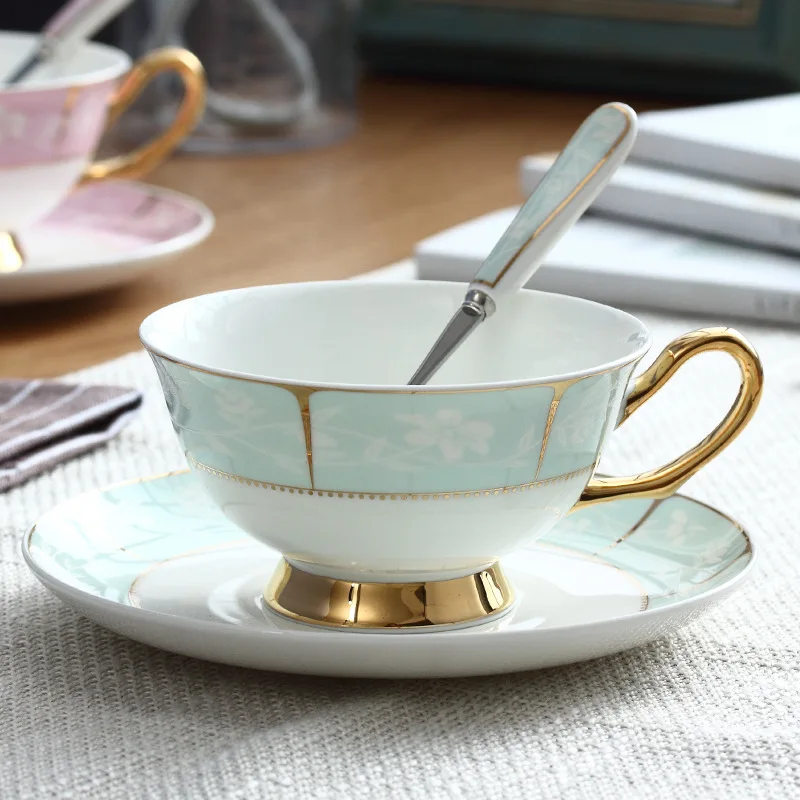 

Western Style Floral Coffee Cup Set Office Mug With The Handle Heat Insulation Coffee Mug Spoon Dish Decorative Caneca Drinkware