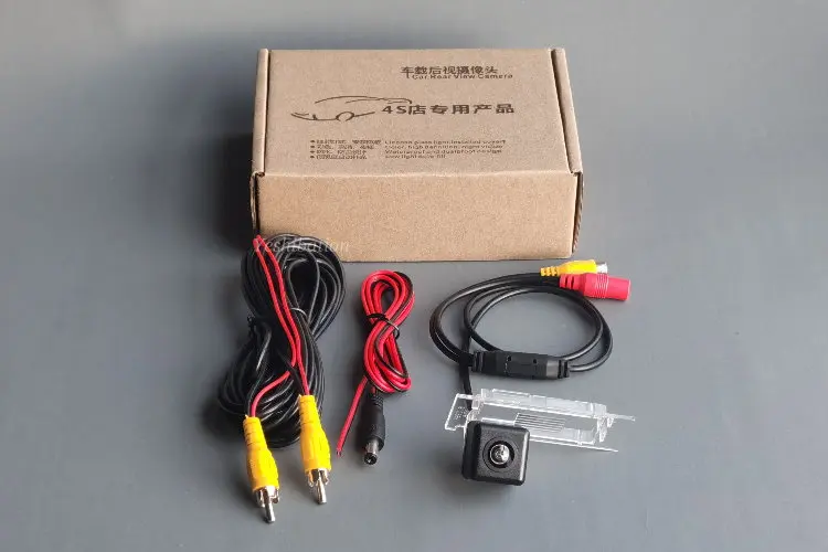 1120B-35-Renault Clio 4 IV 5D ESTATE