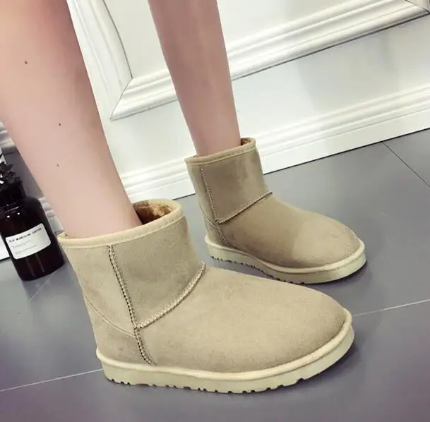 Зимние сапоги классические однотонные короткие сапоги