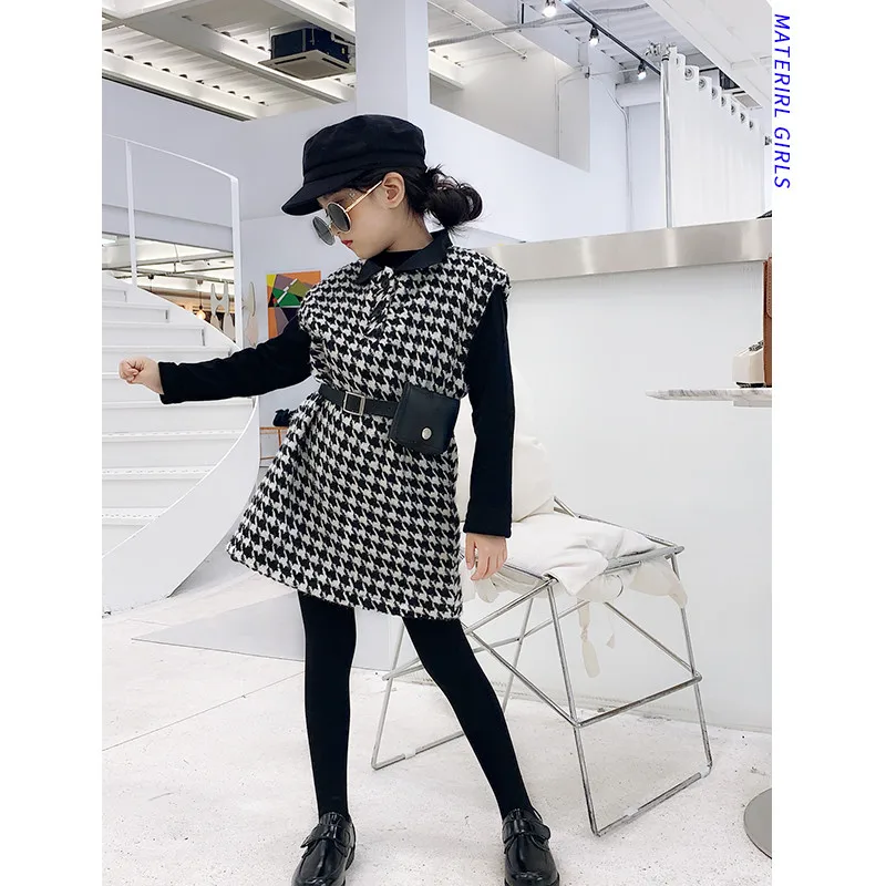 

Girls small fragrance dress 2019 autumn and winter new girls bottoming shirt vest check skirt two-piece sets