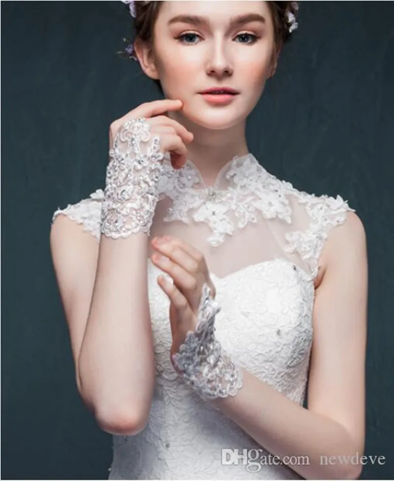 2019-hot-sale-bridal-gloves-cheap-lace-appliques-beads-fingerless-wedding-gloves-wrist-length-with-ribbon-wedding-accessories-in-stock (1)