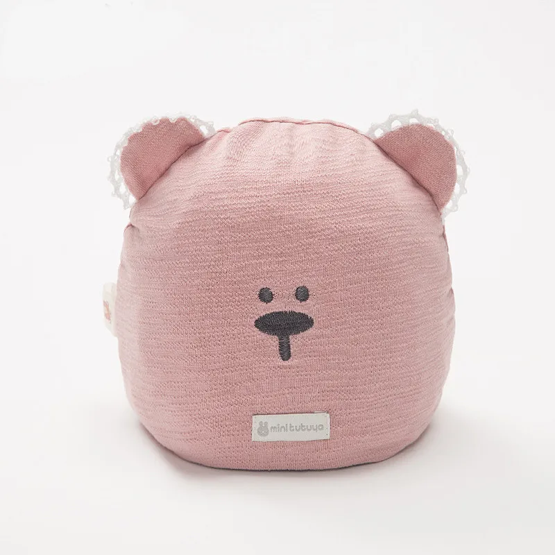 Pink Кружевные детские вязаные шапочки с медведем для новорожденных мальчиков и девочек; теплая шапка для больниц; безопасная хлопковая кепка; мягкая и удобная одежда для младенцев - Цвет: Pink