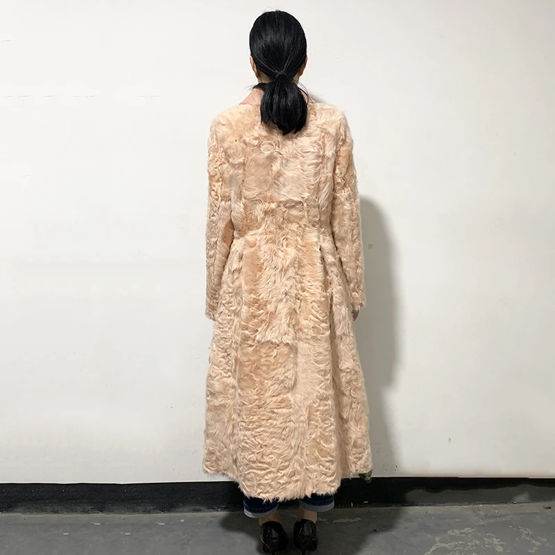Rf2054 пальто из натурального овечьего меха, Женское пальто длиной 110 см из натурального овечьего меха, Воротник из натуральной кожи, приталенное платье из натурального меха