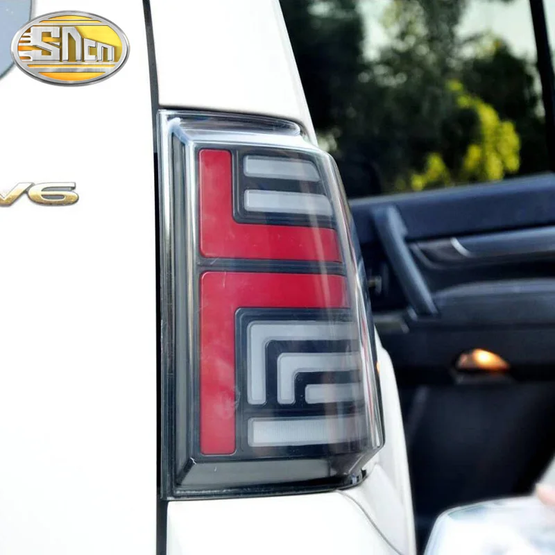 Rear Running Light + Brake + Reverse + Dynamic Turn Signal Car LED Tail Light Taillight For Mitsubishi Pajero Montero 2006-2020