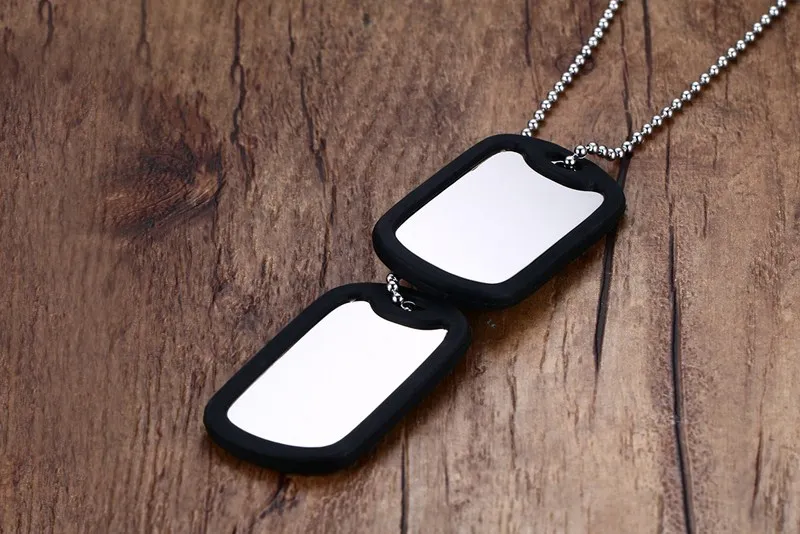 

Western Style Popular Ornament 52 Mm Stainless Steel Double Tag Black And White with Pattern Men Military Plates Pn-724