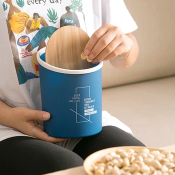 

Desktop Trash Can Small Car Waste Bin Plastic Dustbin with Shake Cover Mini Garbage Household Office Supplies Bucket Dustbin