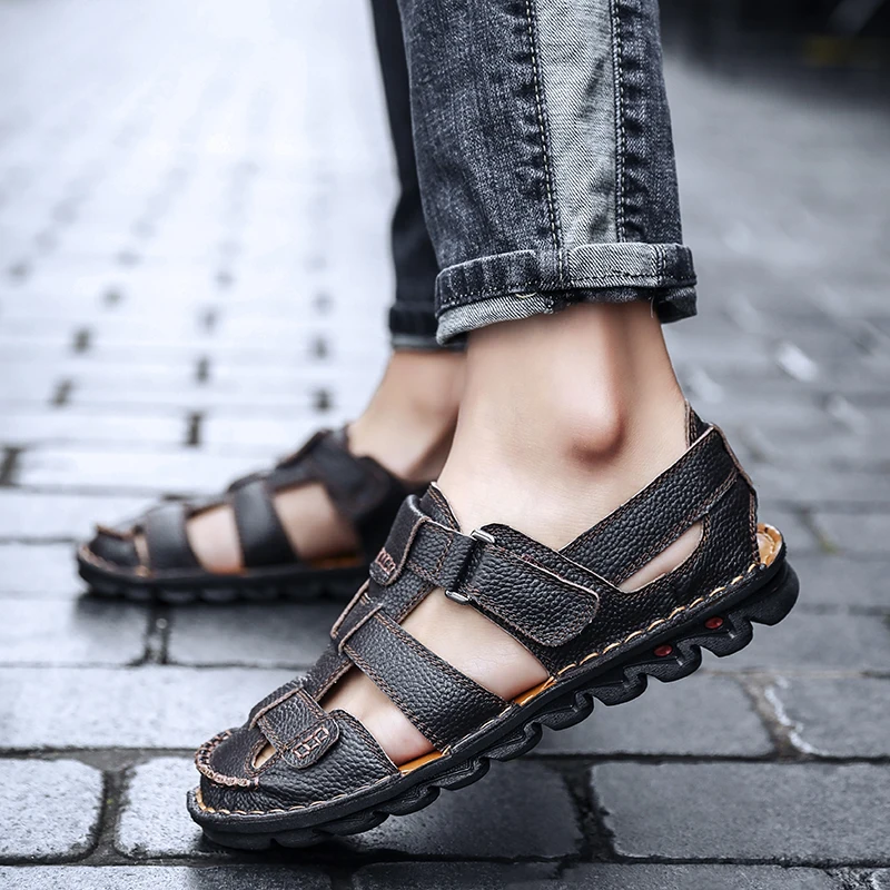 

Summer new beach sandals men's casual sandals trend outdoor men's shoes Baotou men's sandals