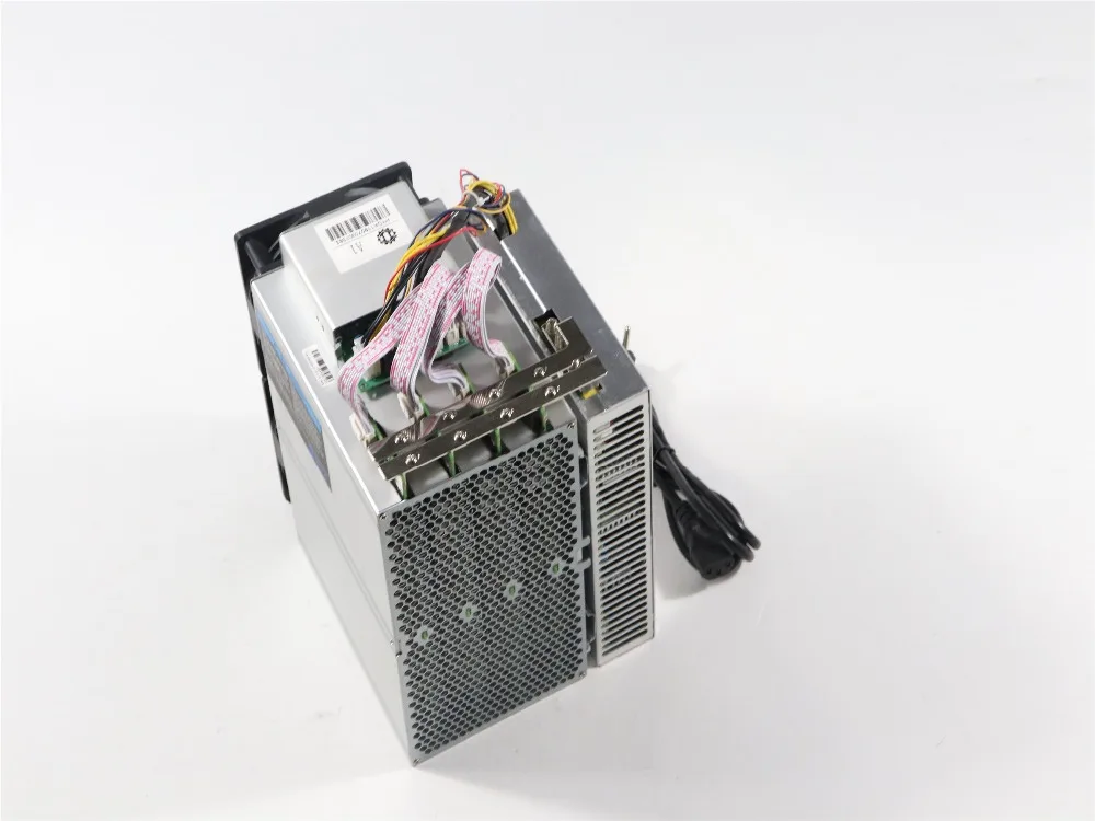 Б/у BTC BCH Майнер SHA-256 Love Core A1 Майнер Aixin A1 25T с БП экономичный чем Antminer S9 S11 S15 S17 T9+ WhatsMiner M3X