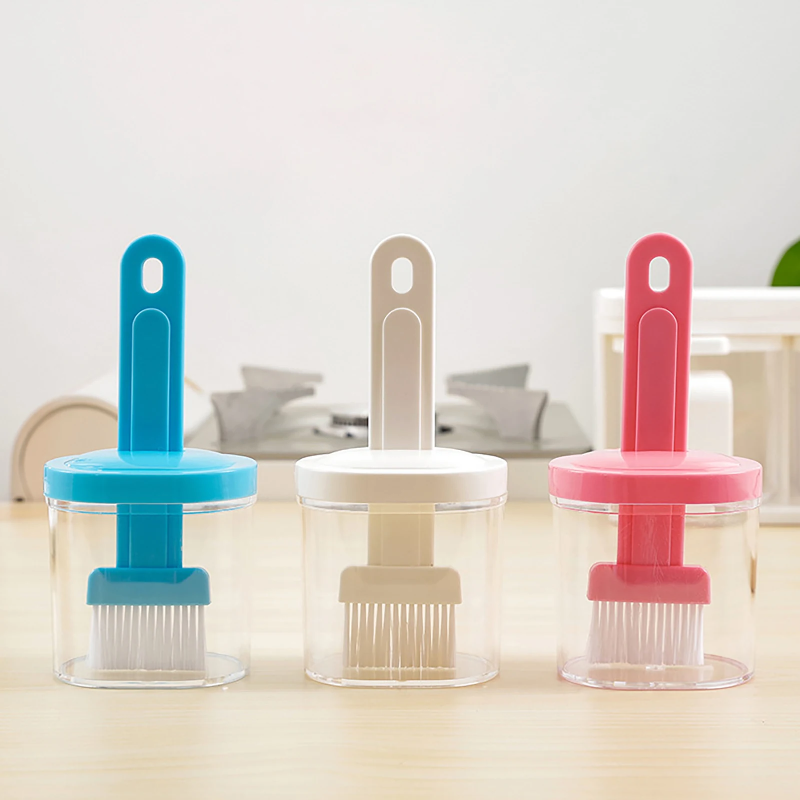 

1PCS Silicone BBQ Oiling Brush Basting Brush DIY Cake Bread Butter Baking Brushes Kitchen Accessories With Oil Container