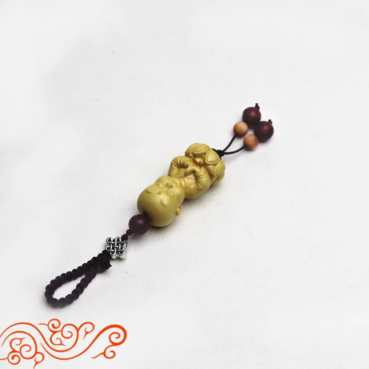 Boxwood Car Key Ring Carved Sanzo Praying Brings Safety Key Ornaments Pendant Gift Xhhy17