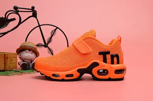 kids tn trainers
