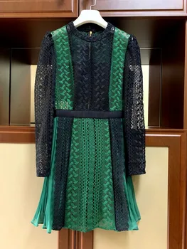 

2019 Fall/winter women long sleeves party dress Fashion hollow-out patchwork lace dress A762