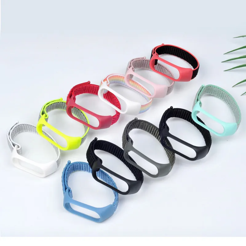 Нейлоновый спортивный ремешок мягкий дышащий для Xiaomi Mi band 4 совместимый с Band 3