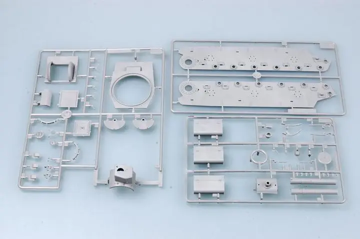 Trumpeter 00367 1/35 немецкий Pz. Kpfm KV-2 754(r) танк-масштаб модель комплект