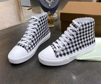 

Sneakers for Women