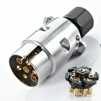 

7 Pin Accessories Towbar Protector 12V Car Durable Trailer Socket Aluminum Alloy Connector Plugs European Standard Vehicle plug