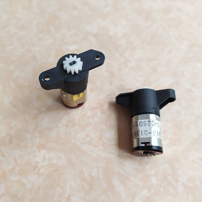 

DN16-Q11N1B CN16-025 DC 1.5V-12V 3V 5V 60RPM Micro Mini 16mm Gearbox Gear Motor DIY Robot Car